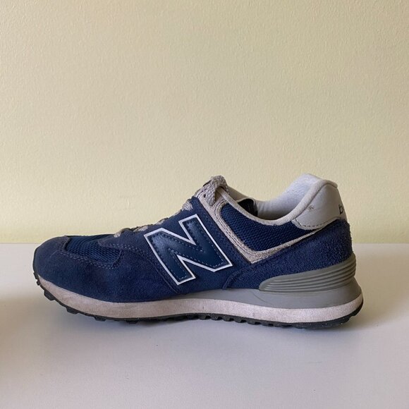 New Balance 574 Navy and White - Picture 5 of 9